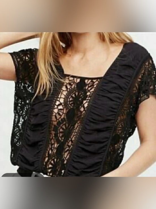 Free People Tops - Women’s Free People shirt